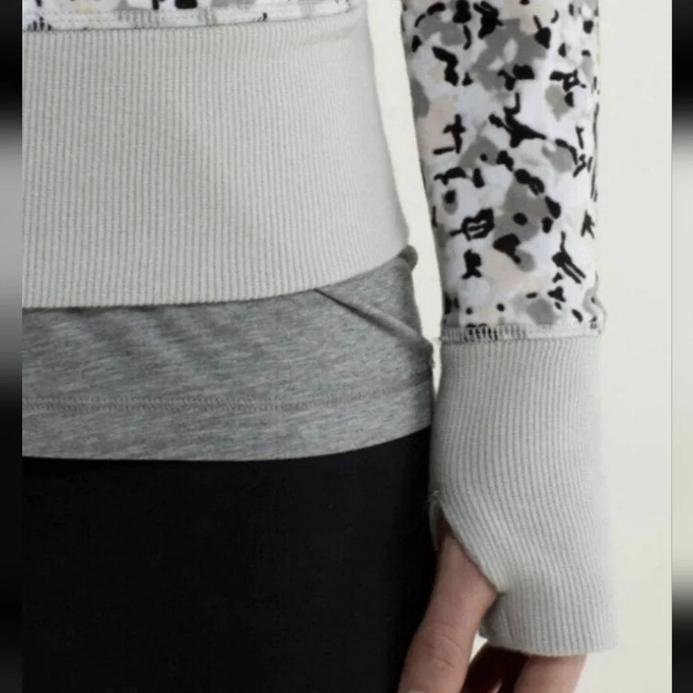 Lululemon Athletica Silver/Gray Asana Jacket - Picture 5 of 15